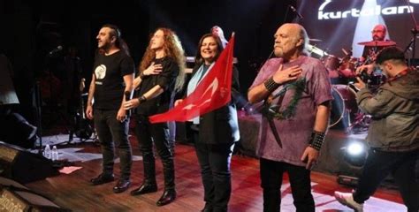 Aydın Büyükşehir, Cem Karaca ve Barış Manço’yu konserle andı